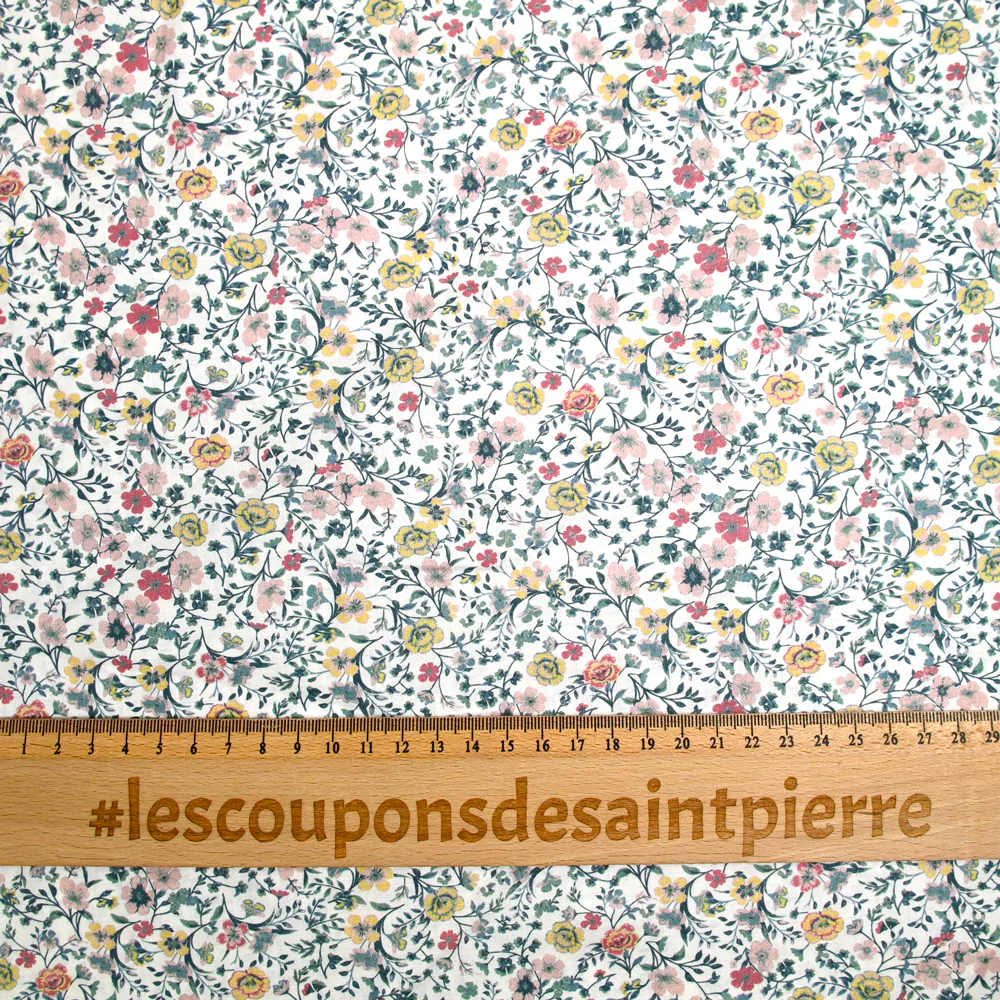 Coton imprimé Aurora fleurs rose et jaune fond blanc au mètre - Image 4