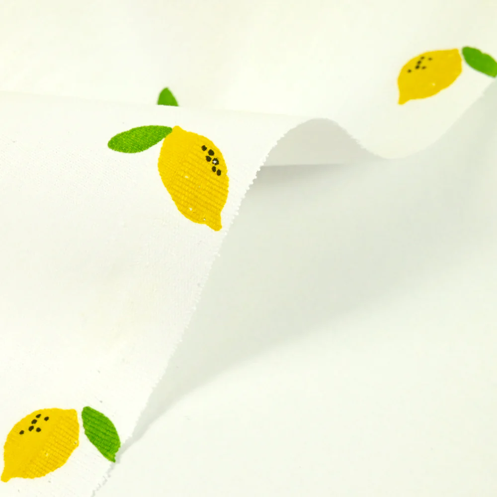 Coton imprimé citron jaune fond blanc - Image 6