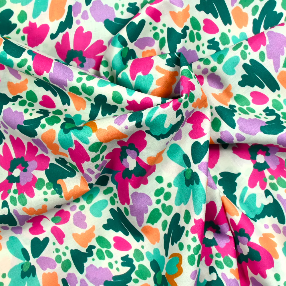Coton imprimé Martina fleurs fantaisie fuchsia et vert au mètre - Image 4