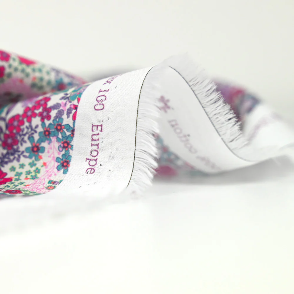 Coton imprimé Matilde fleurs fuchsia et canard au mètre - Image 6