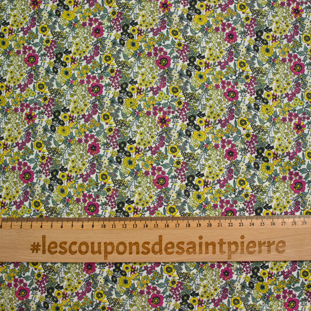 Coton imprimé Matilde fleurs fuchsia et jaune au mètre - Image 4
