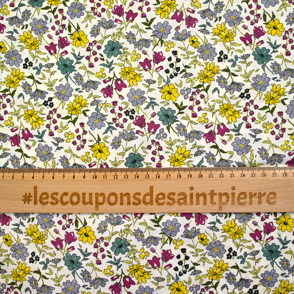 Coton imprimé Vittoria fleurs gris et miel vintage fond écru au mètre - Image 3