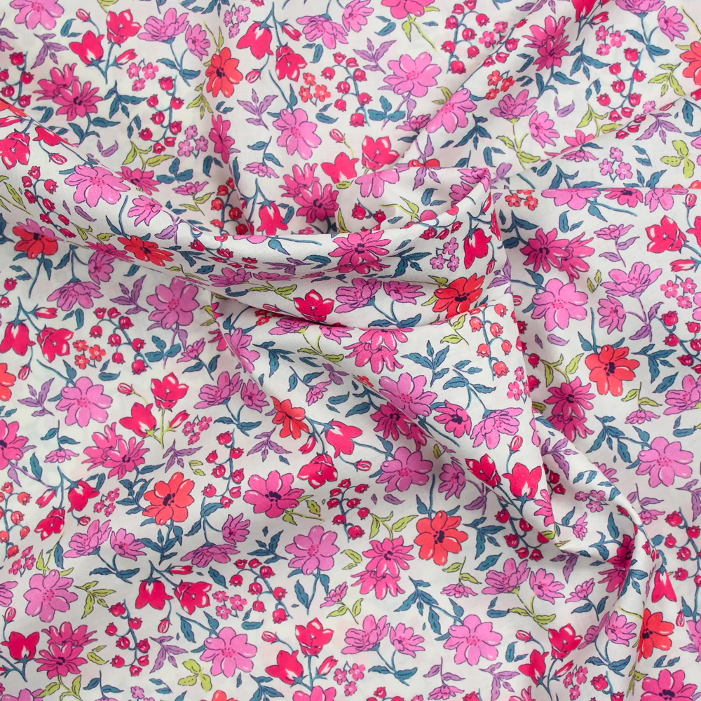 Coton imprimé Vittoria fleurs rose vintage fond blanc cassé au mètre - Image 3