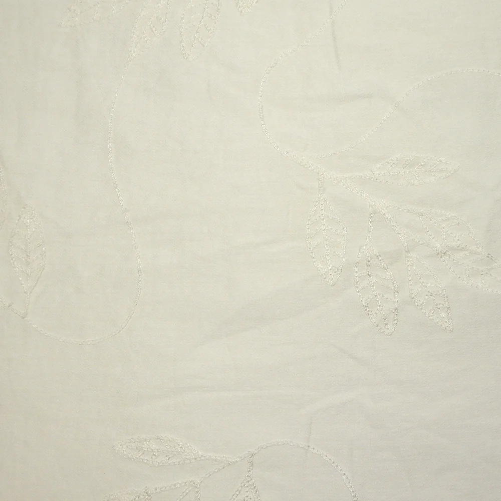 Crêpe viscose Lily brodé feuillage blanc cassé - Image 5