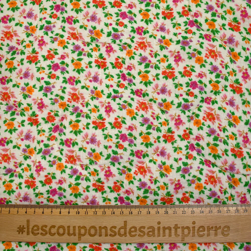 Double gaze matelassée double face Varanasi fond blanc cassé au mètre - Image 7