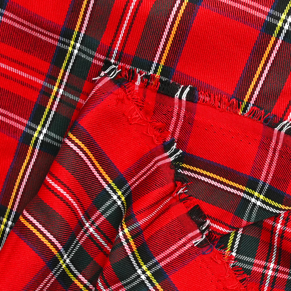 Gabardine polyviscose tissé teint à carreaux fond rouge - Image 4