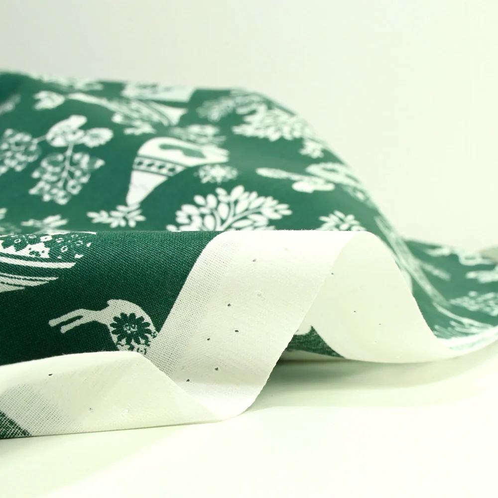 Popeline de coton imprimée pampille de Noël fond vert - Image 5