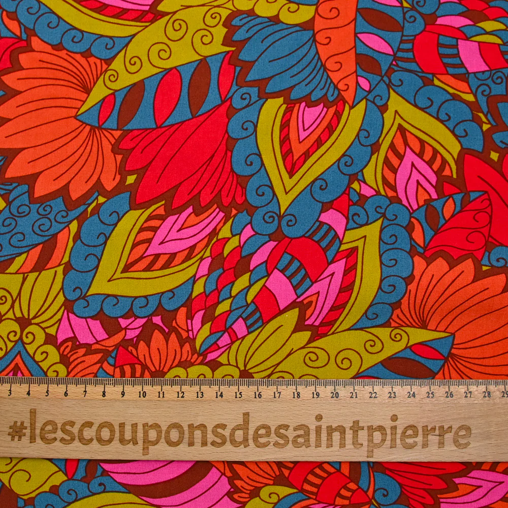 Viscose imprimée arabesque orange et vert - Image 3