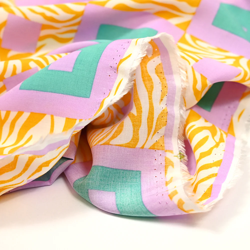 Viscose imprimée tigre et carré parme et moutarde - Image 5