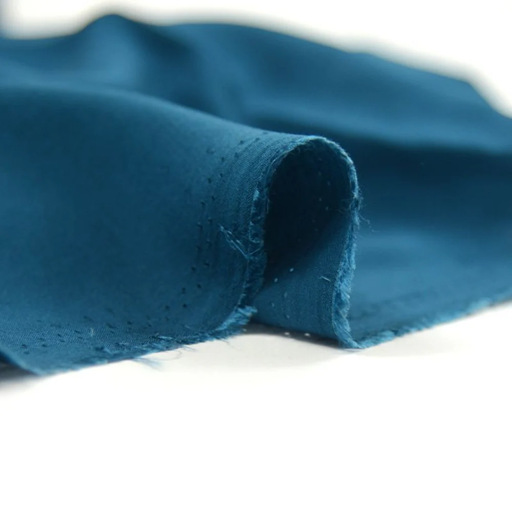 Voile viscose bleu pétrole - Image 4